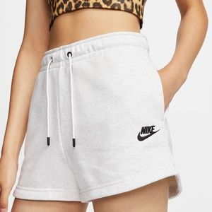 Nike Sportswear Essential French Terry Shorts